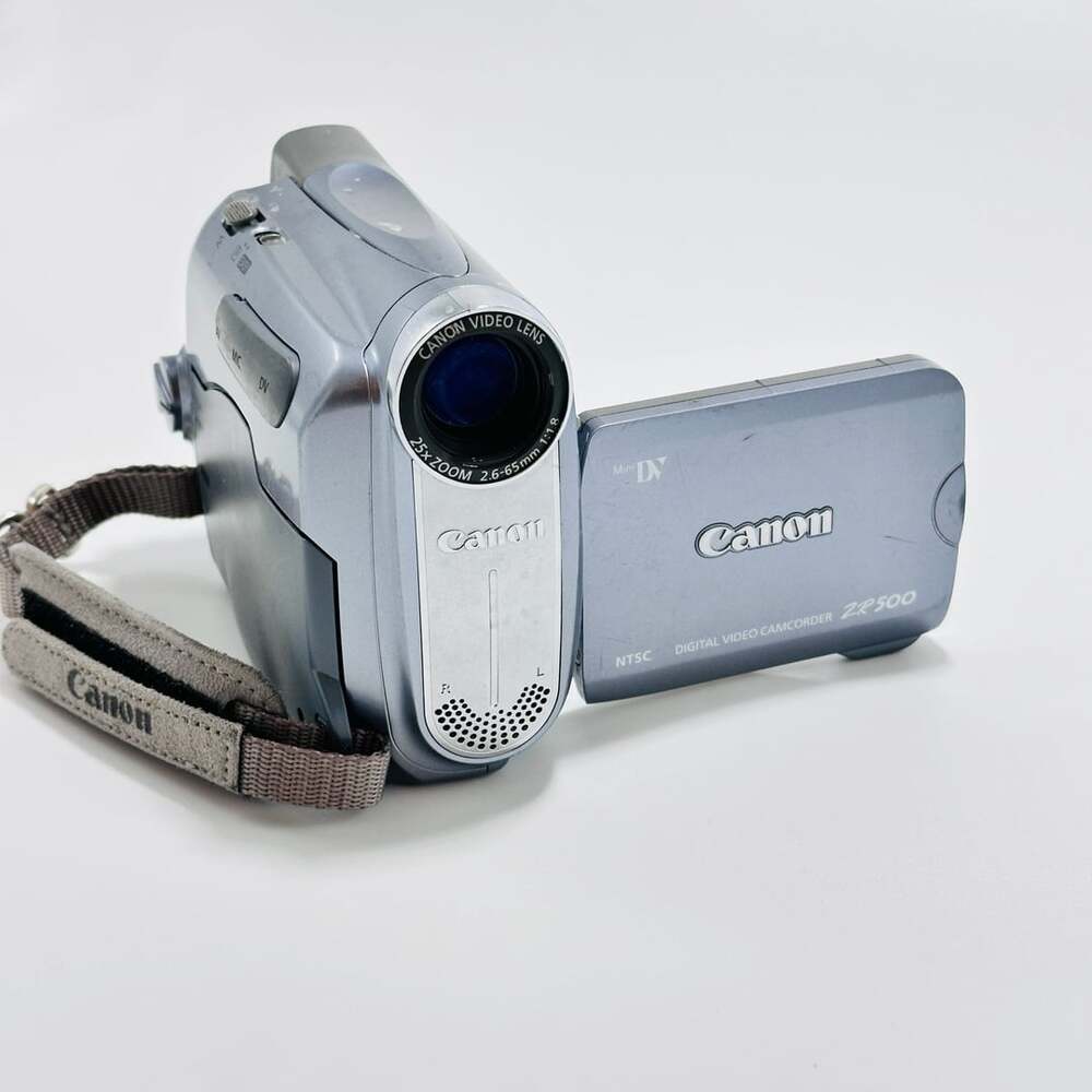 Canon ZR500 Mini DV Digital Video Camcorder